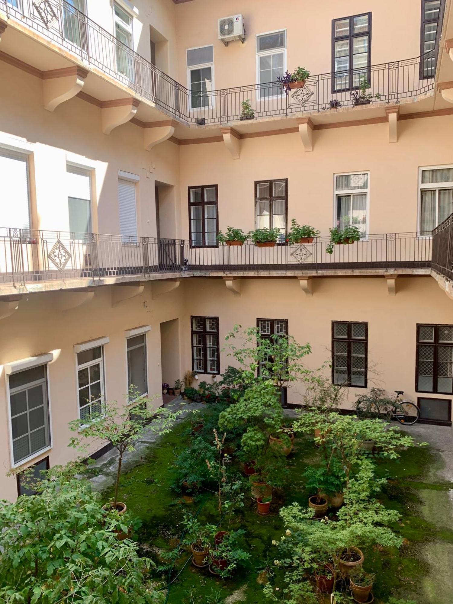 Jasmine'S Residence Budapeste Exterior foto